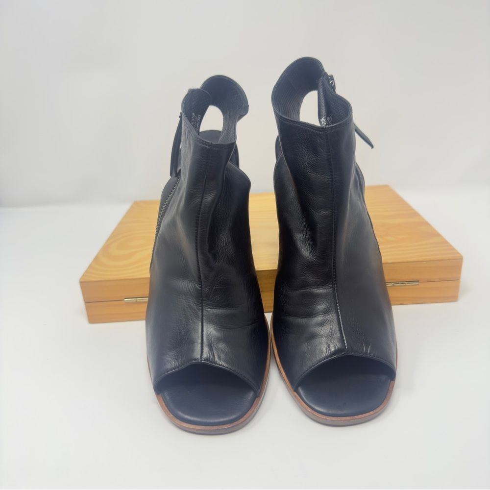 Paul Green Cayanne Sandals Womens US 10 UK 7.5 Peep Toe Leather